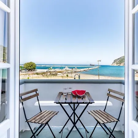 招待所 Uncle John's