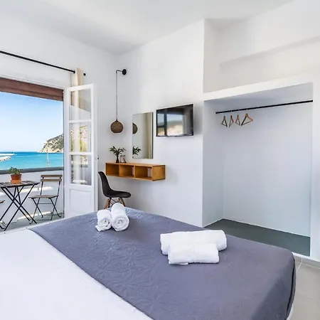 招待所 Uncle John's