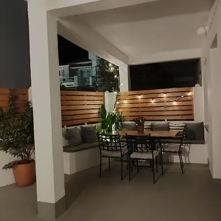 Uncle John's Vendégház 3*