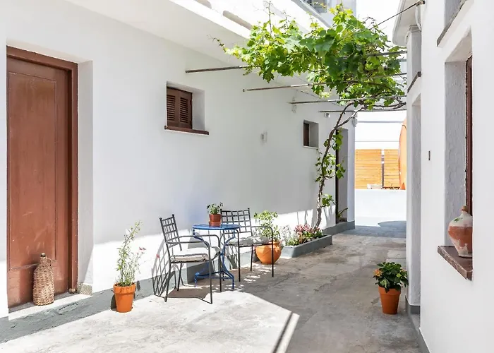 Guest house Uncle John's