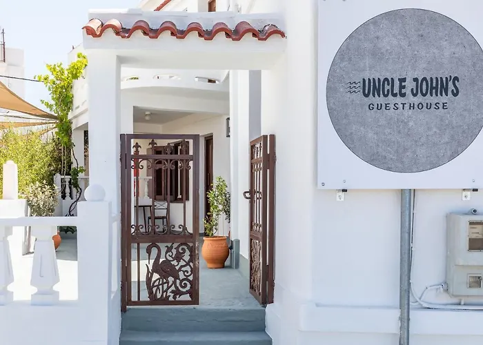 Uncle John's Guest house Skopelos Town